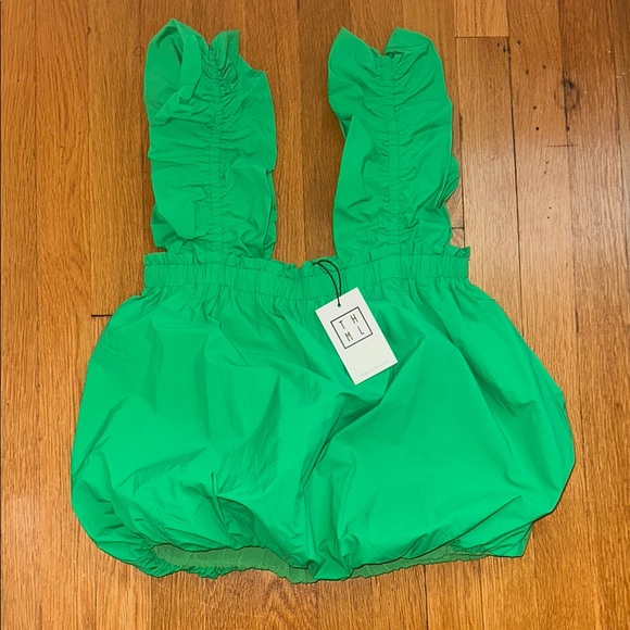 New with tags THML bubble top sleeveless ruffles size small green - Picture 2 of 5
